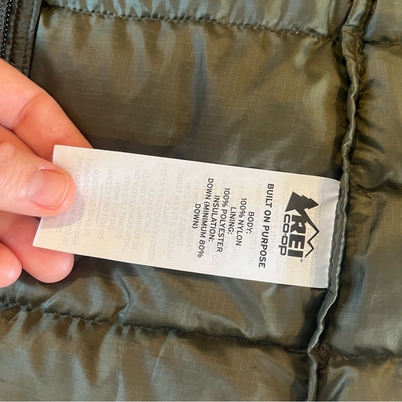 REI Women's Dark Green Puffer Jacket - Picture 10 of 11